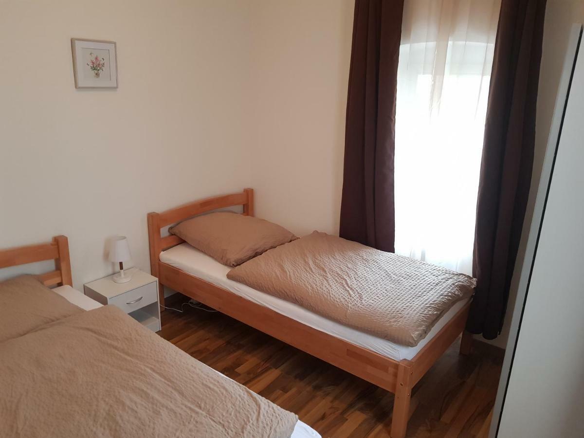Ferienwohnung Liebeskummer ทราเบิน-ทราร์บาค ภายนอก รูปภาพ